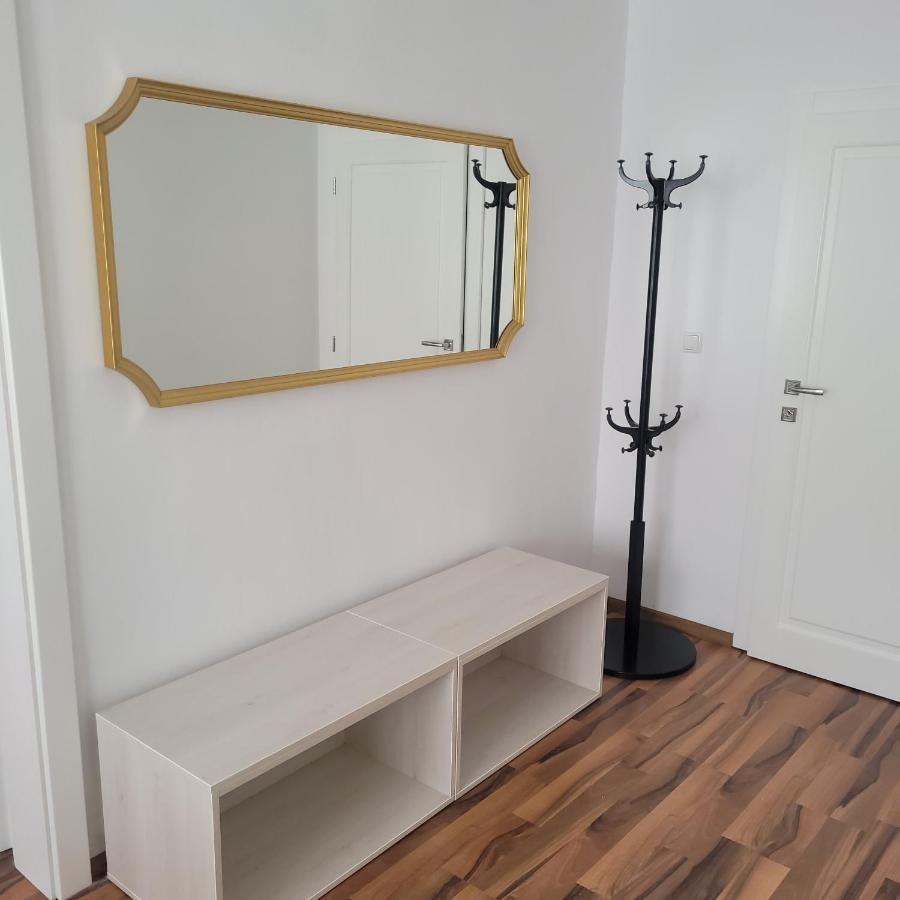 B8 - Spacious, Charming Apartment In Central Sibiu Eksteriør billede
